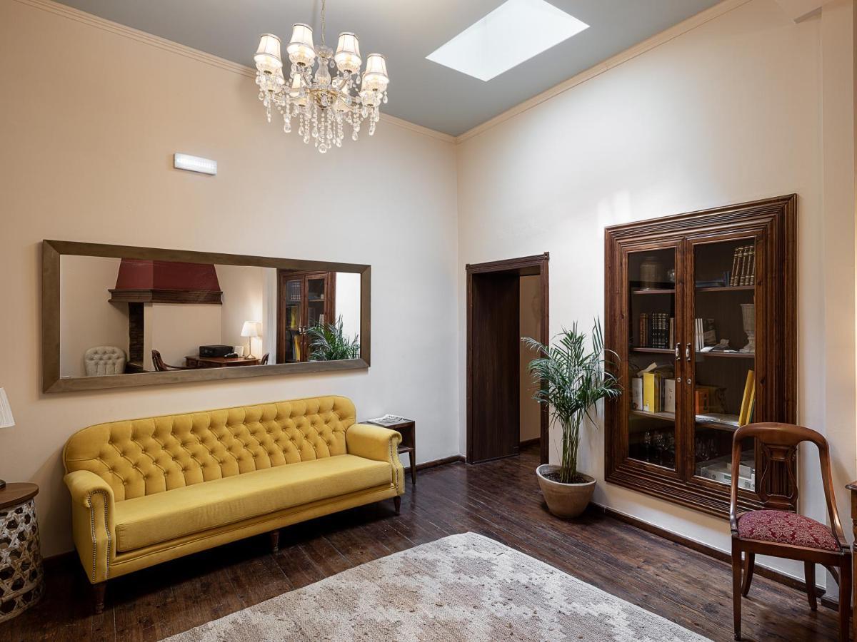 Old Town Suites 干尼亞 外观 照片