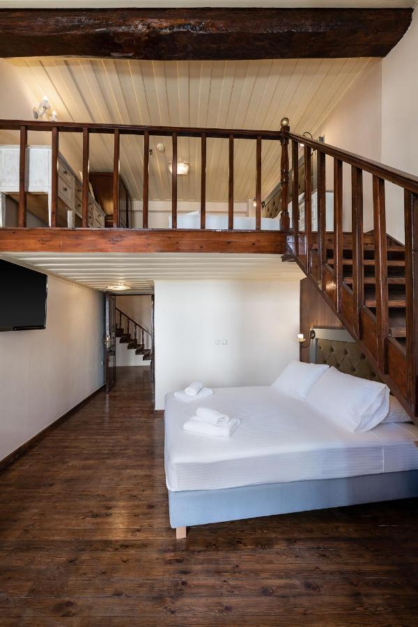 Old Town Suites 干尼亞 外观 照片