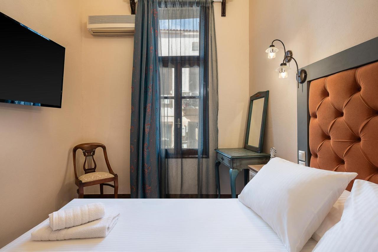 Old Town Suites 干尼亞 外观 照片